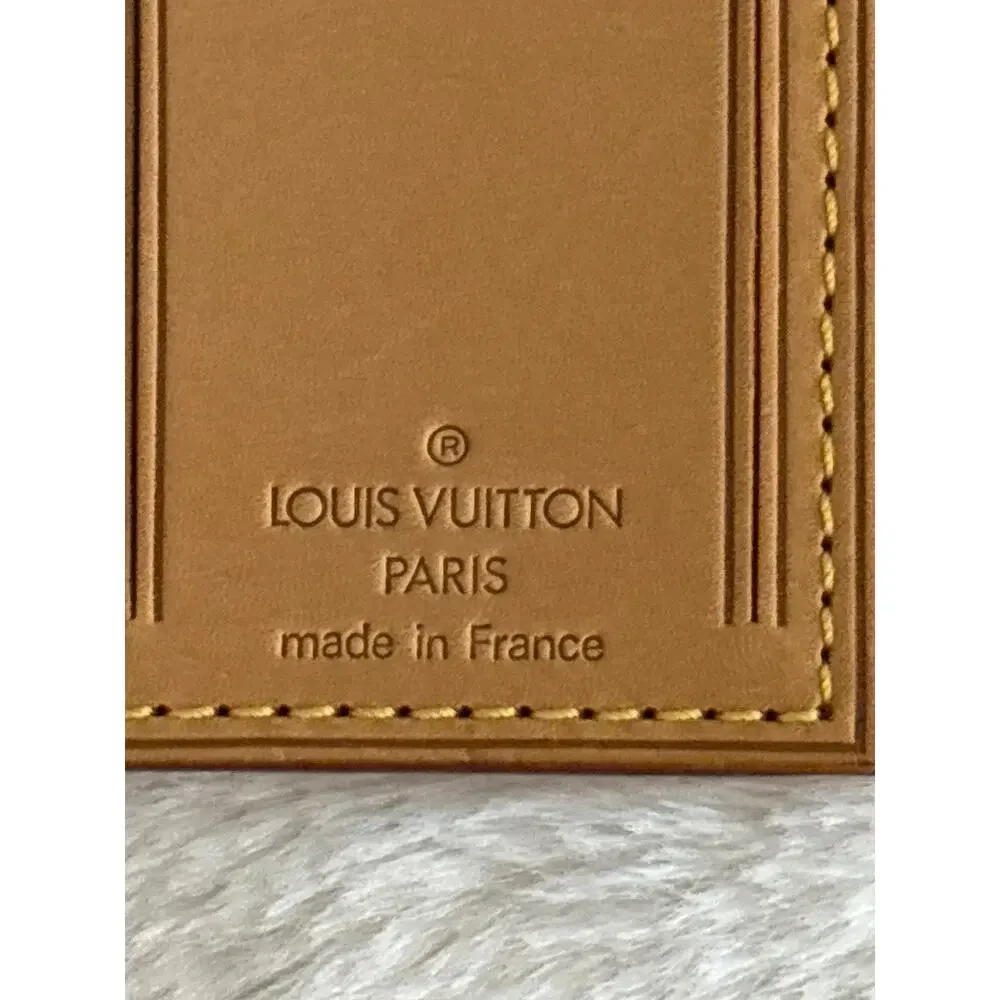 Preloved Louis Vuitton Vachetta Leather Luggage Tag.